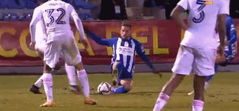 为什么现代球员喜欢在训练中使用能够感应挥棒力矩的智能传感器球棒